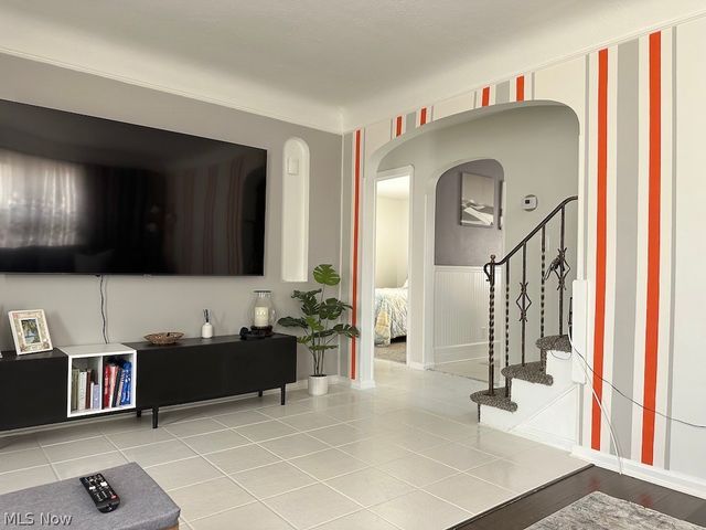 4323 Russell Avenue, Parma, OH 44134