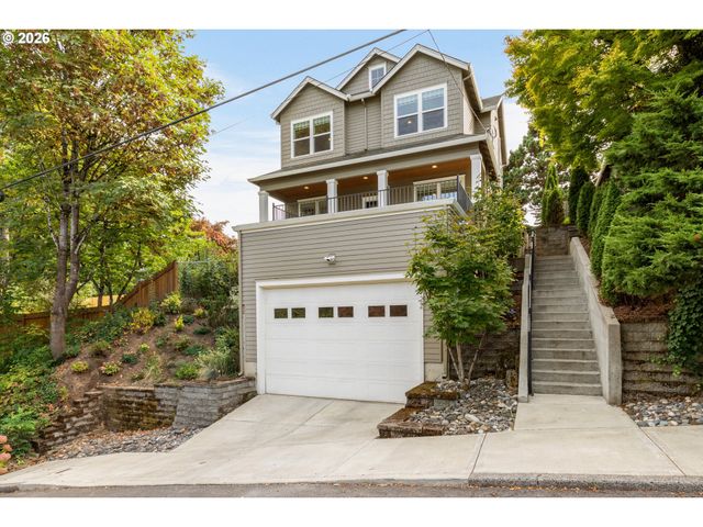 1722 Sw CUSTER St, Portland, OR 97219
