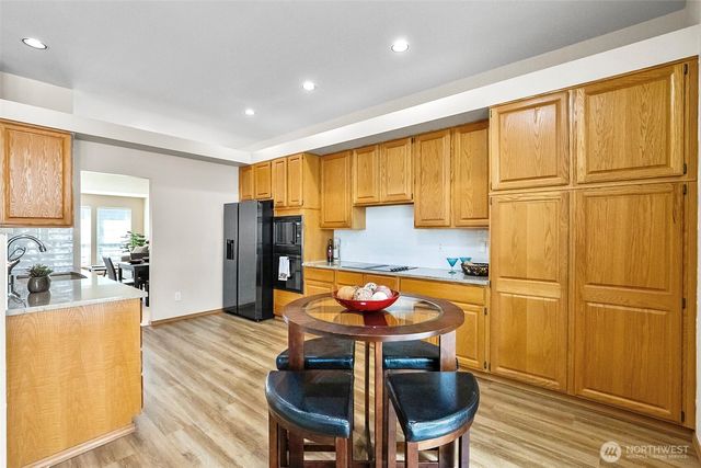 5715 149th Street SE, Everett, WA 98208