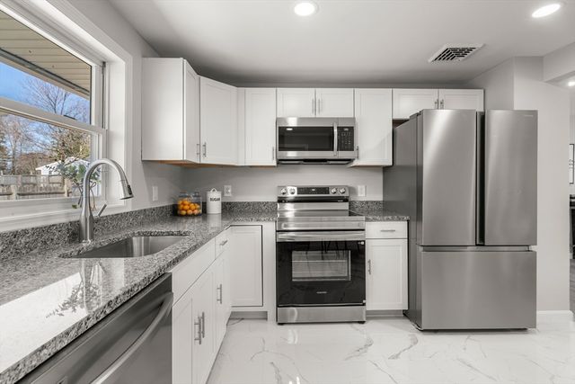 590 E Ashland St., Brockton, MA 02302