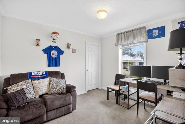 61 VIOLET DR, Honey Brook, PA 19344