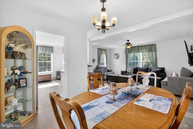 61 VIOLET DR, Honey Brook, PA 19344