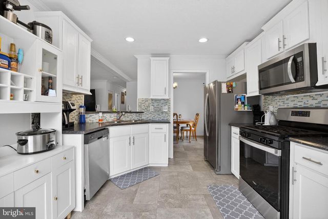 61 VIOLET DR, Honey Brook, PA 19344