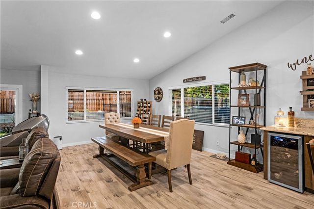 22841 Wind Song Place, Canyon Lake, CA 92587