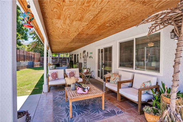 22841 Wind Song Place, Canyon Lake, CA 92587