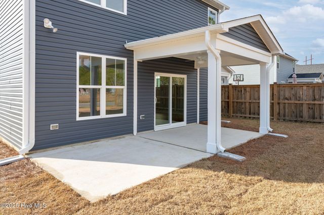 252 Majestic Mare Lane SE, Bolivia, NC 28422