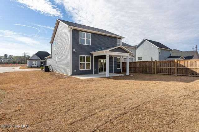 252 Majestic Mare Lane SE, Bolivia, NC 28422