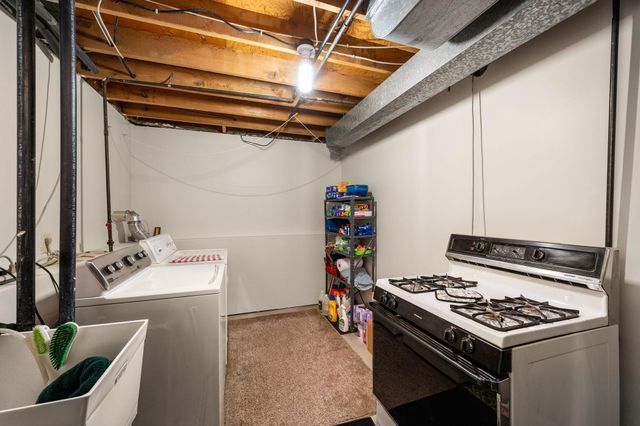 7501 James Avenue N, Brooklyn Park, MN 55444