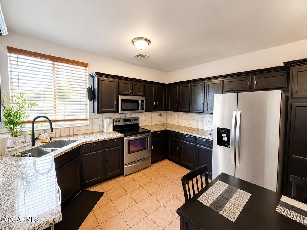11414 W MOHAVE Street, Avondale, AZ 85323 — photo 3