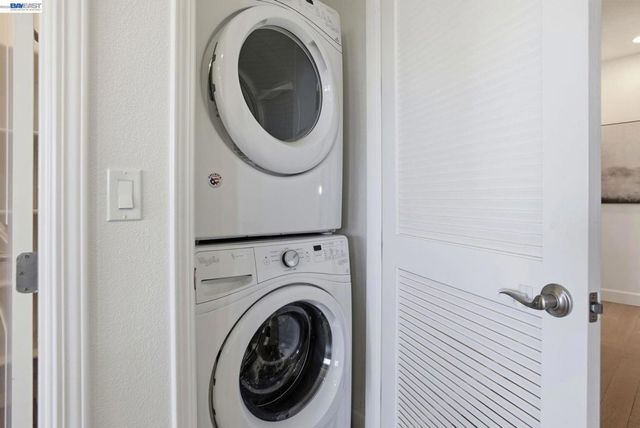 640 Turnbuckle Dr 1611, Redwood City, CA 94063