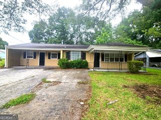 501 Ridgecrest Drive, Riverdale, GA 30274
