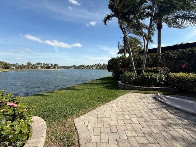 4792 Corian CT, Naples, FL 34114