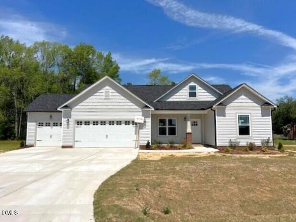 111 Lynn Lane, Selma, NC 27576