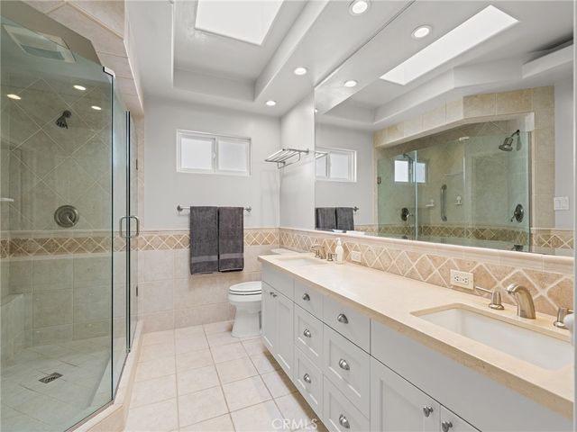 2317 Elm Avenue, Manhattan Beach, CA 90266