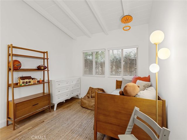 2317 Elm Avenue, Manhattan Beach, CA 90266