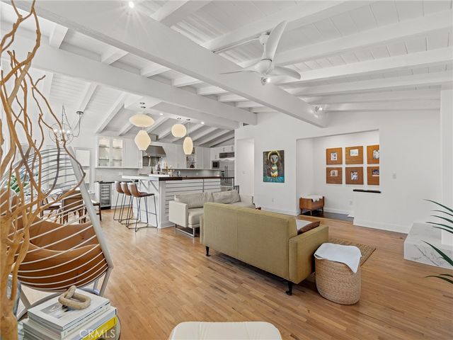 2317 Elm Avenue, Manhattan Beach, CA 90266