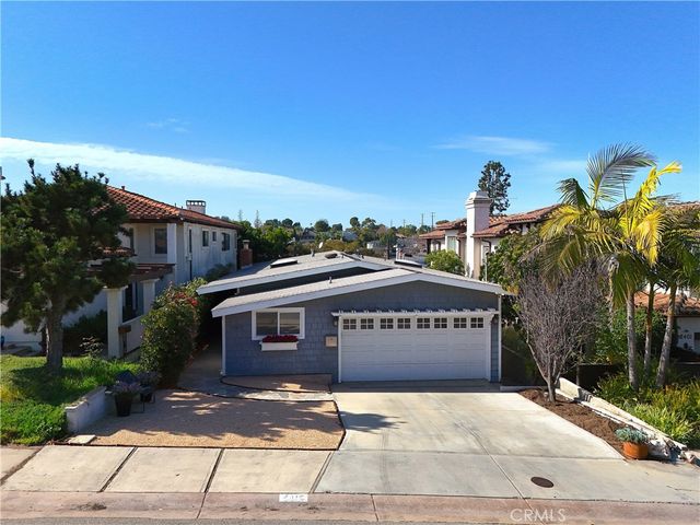 2317 Elm Avenue, Manhattan Beach, CA 90266