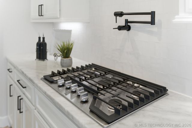 5918 E 126th Place, Bixby, OK 74008