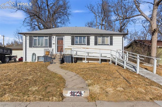 1824 W Platte Avenue, Colorado Springs, CO 80904