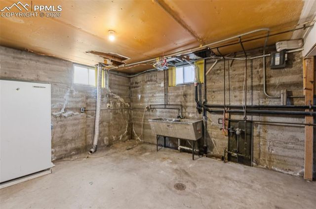 1824 W Platte Avenue, Colorado Springs, CO 80904