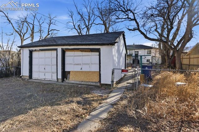 1824 W Platte Avenue, Colorado Springs, CO 80904