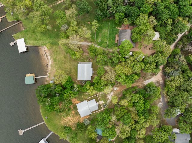 10959 Clyde Acord RD, Franklin, TX 77856