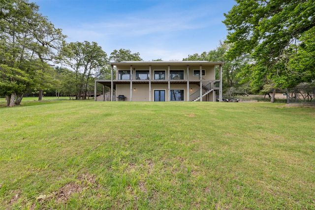 10959 Clyde Acord RD, Franklin, TX 77856