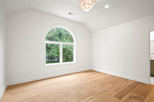 8730 Rexford Drive, Dallas, TX 75209