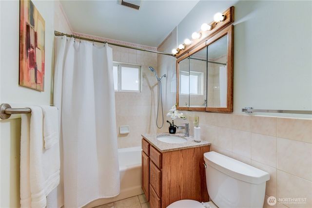 610 27th Avenue E, Seattle, WA 98112