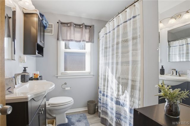 1752 Kensington Avenue, Cheektowaga, NY 14215