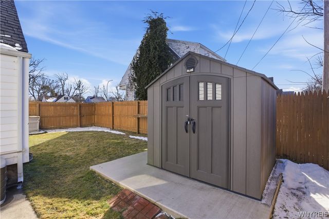 1752 Kensington Avenue, Cheektowaga, NY 14215