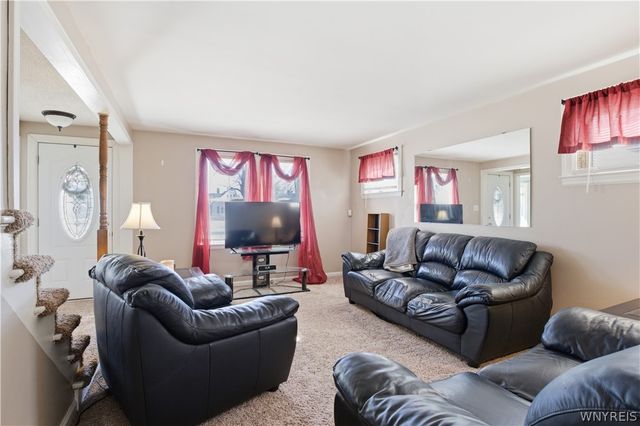 1752 Kensington Avenue, Cheektowaga, NY 14215