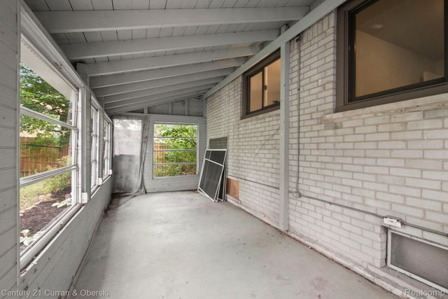 31560 Leelane, Farmington, MI 48336