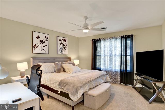 3610 GOLFVIEW DR, Mechanicsburg, PA 17050
