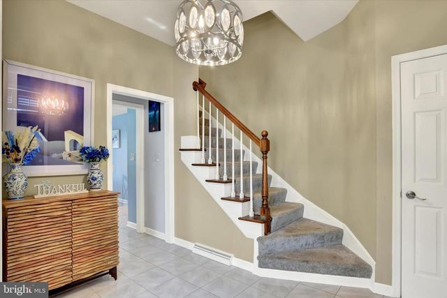 3610 GOLFVIEW DR, Mechanicsburg, PA 17050
