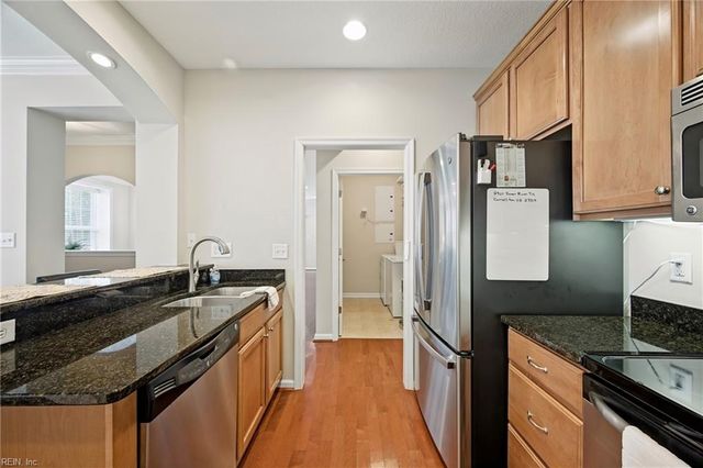 2901 James River TRL, Carrollton, VA 23314