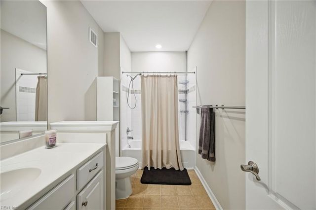 2901 James River TRL, Carrollton, VA 23314