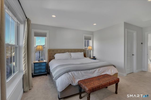 8 Soderman Way 8, Cheshire, CT 06410