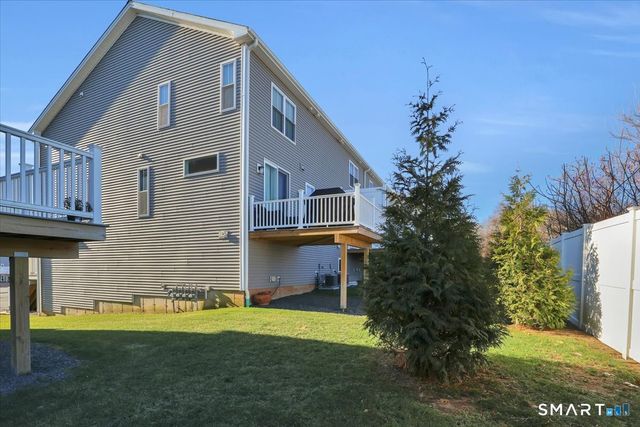 8 Soderman Way 8, Cheshire, CT 06410