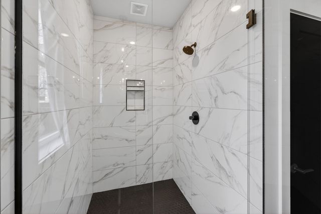 2109 23rd Ave, N, Nashville, TN 37208