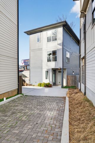 2109 23rd Ave, N, Nashville, TN 37208