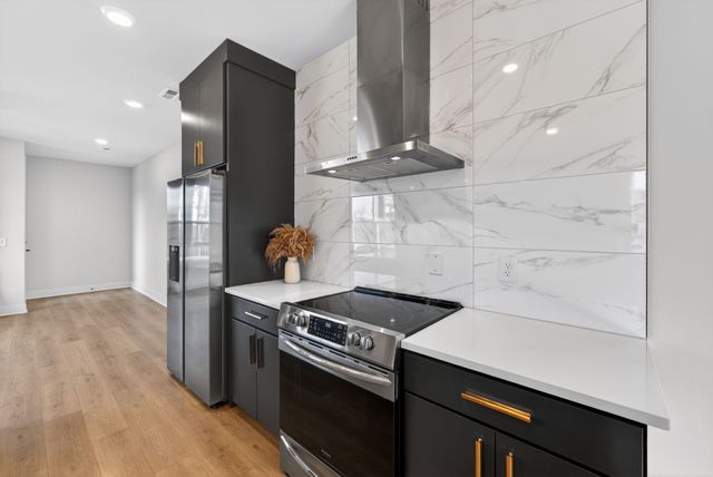 2109 23rd Ave, N, Nashville, TN 37208