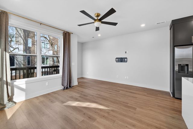 2109 23rd Ave, N, Nashville, TN 37208