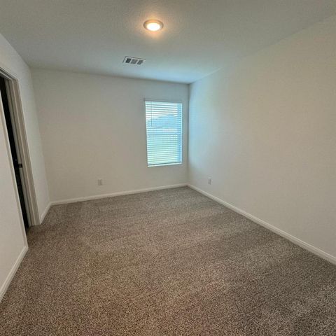 16750 N Marie Village Dr, Conroe, TX 77306