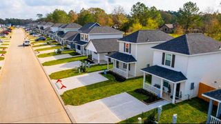 16750 N Marie Village Dr, Conroe, TX 77306