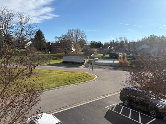 2407 Barnside CT, Salem, VA 24153