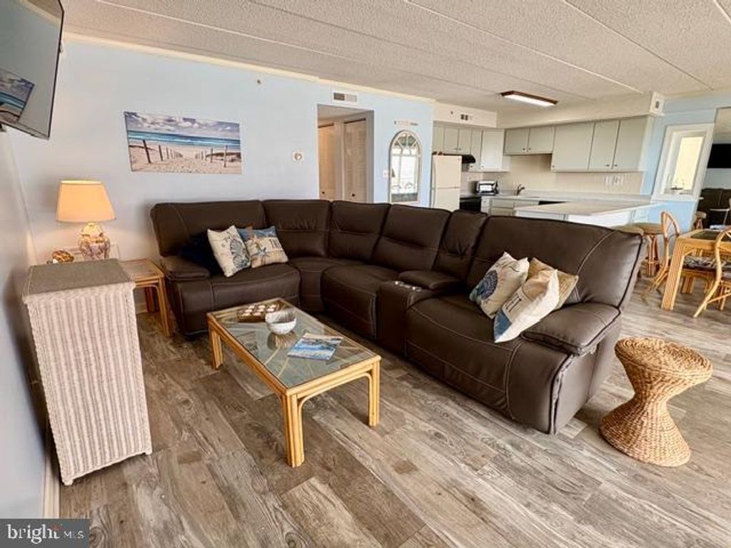 Image 13 of property listing at 1 66TH ST #101, Ocean City, MD 21842