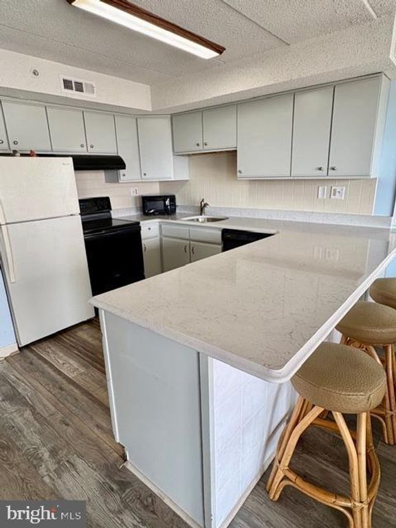 Image 14 of property listing at 1 66TH ST #101, Ocean City, MD 21842