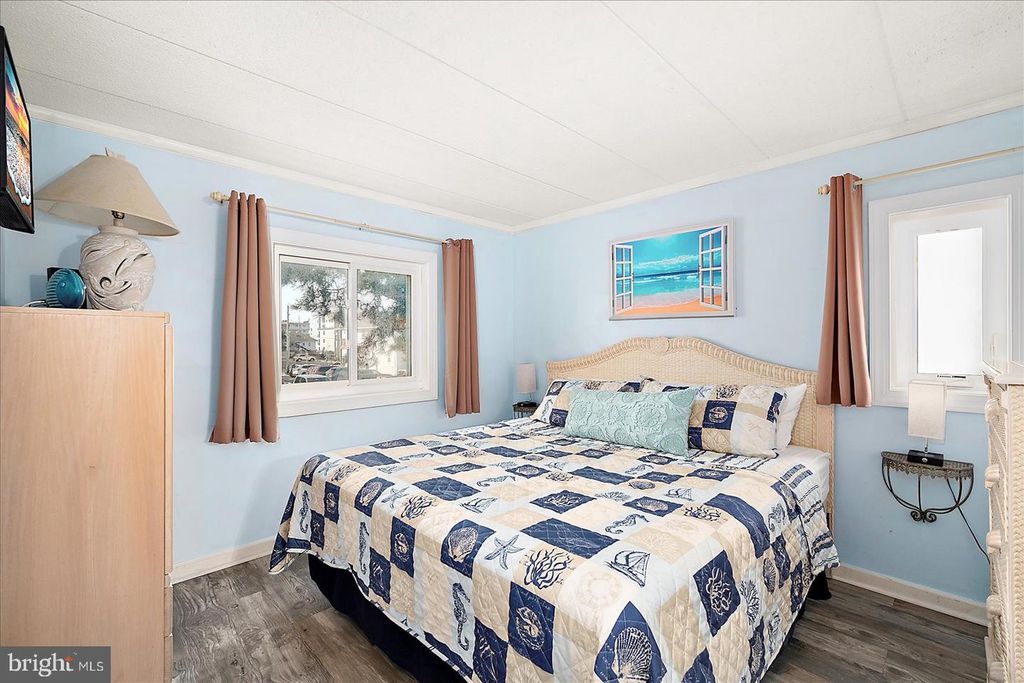 Image 22 of property listing at 1 66TH ST #101, Ocean City, MD 21842