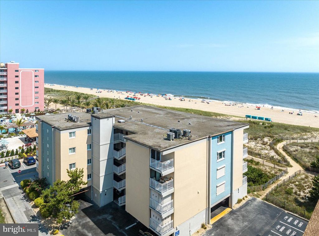 Image 3 of property listing at 1 66TH ST #101, Ocean City, MD 21842